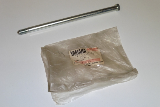 Schraube Achse Welle shaft pivot passt an Yamaha Dt 50 Rd 50 3T2-22141