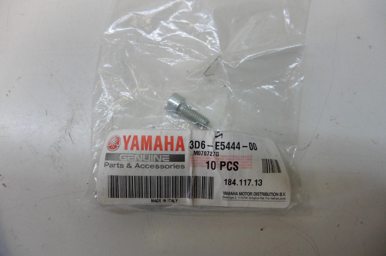 Befestigungsschraube bolt screw passt an Yamaha Xtr 125 3D6-E5444