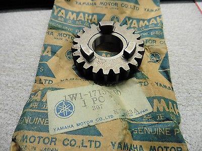 Getrieberad Zahnrad gear 3th pinion passt an Yamaha Yz 100 125 It 175 1W1-17231