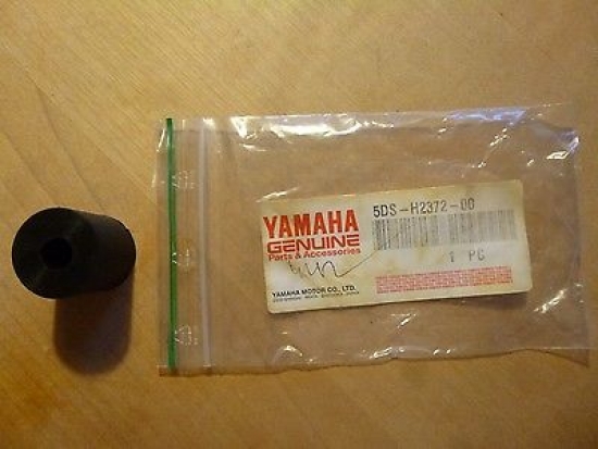 Dichtung fr Zndkerzenstecker seal plug cap passt an Yamaha Yp 125 E 5DS-H2372
