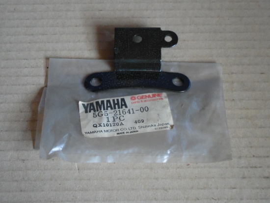 Halterung Blech Halter holder passt an Yamaha 5G5-21641-00 