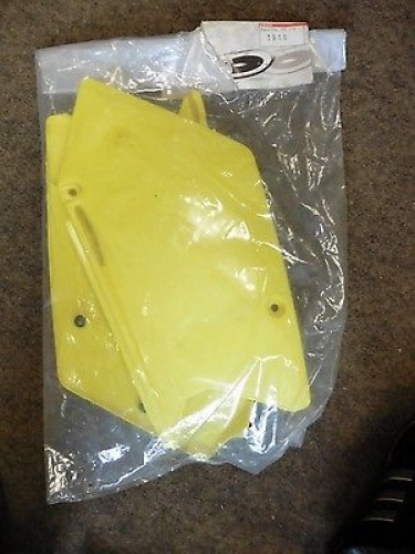 Seitenverkleidung Seitenteil side panels passt an Suzuki Rmz Rm-z 450 05-06 gelb