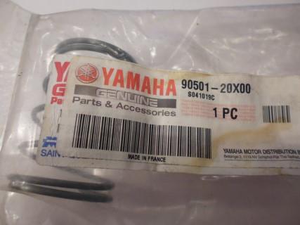 Druckfeder Feder spring passt an Yamaha Yh 50 Yq 50 Yq 100 Xn 125 90501-20X00