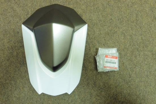 Sitzabdeckung seat tail cover passt an Suzuki Gsx-R 1000 45550-47H00-JCU