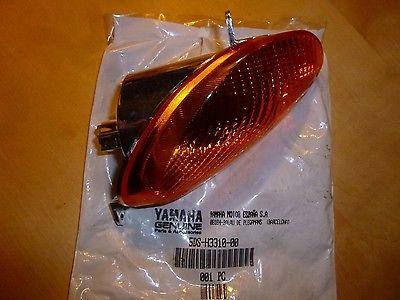 Blinker vorne front flasher turn light passt an Yamaha Yp 125 150 5DS-H3310