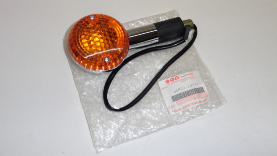 Blinker links vorne turn signal indicator passt an Suzuki Vl 1500 35602-10F10 Blinker links vorne turn signal indicator passt an Suzuki Vl 1500 35602-10F10