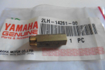 Halter Halterung holder passt an Yamaha Fz 700 750 2LH-14261 Halter Halterung holder passt an Yamaha Fz 700 750 2LH-14261