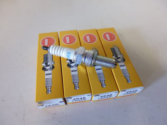 Zndkerzen 4x 4548 CR9EK passt an Suzuki passt an Giulietta passt an Alp4.0