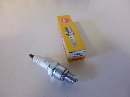Zndkerze passt an Audi passt an Yamaha passt an Alfa passt an Bmw passt an Fiat