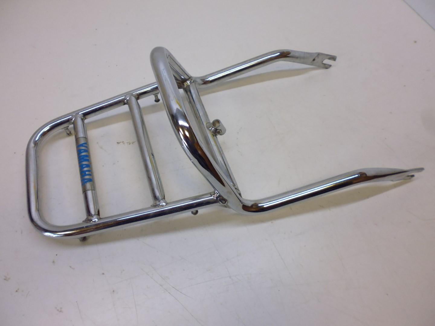 Gep�cktr�ger Koffertr�ger Halterung luggage rack holder passt an Yamaha silber