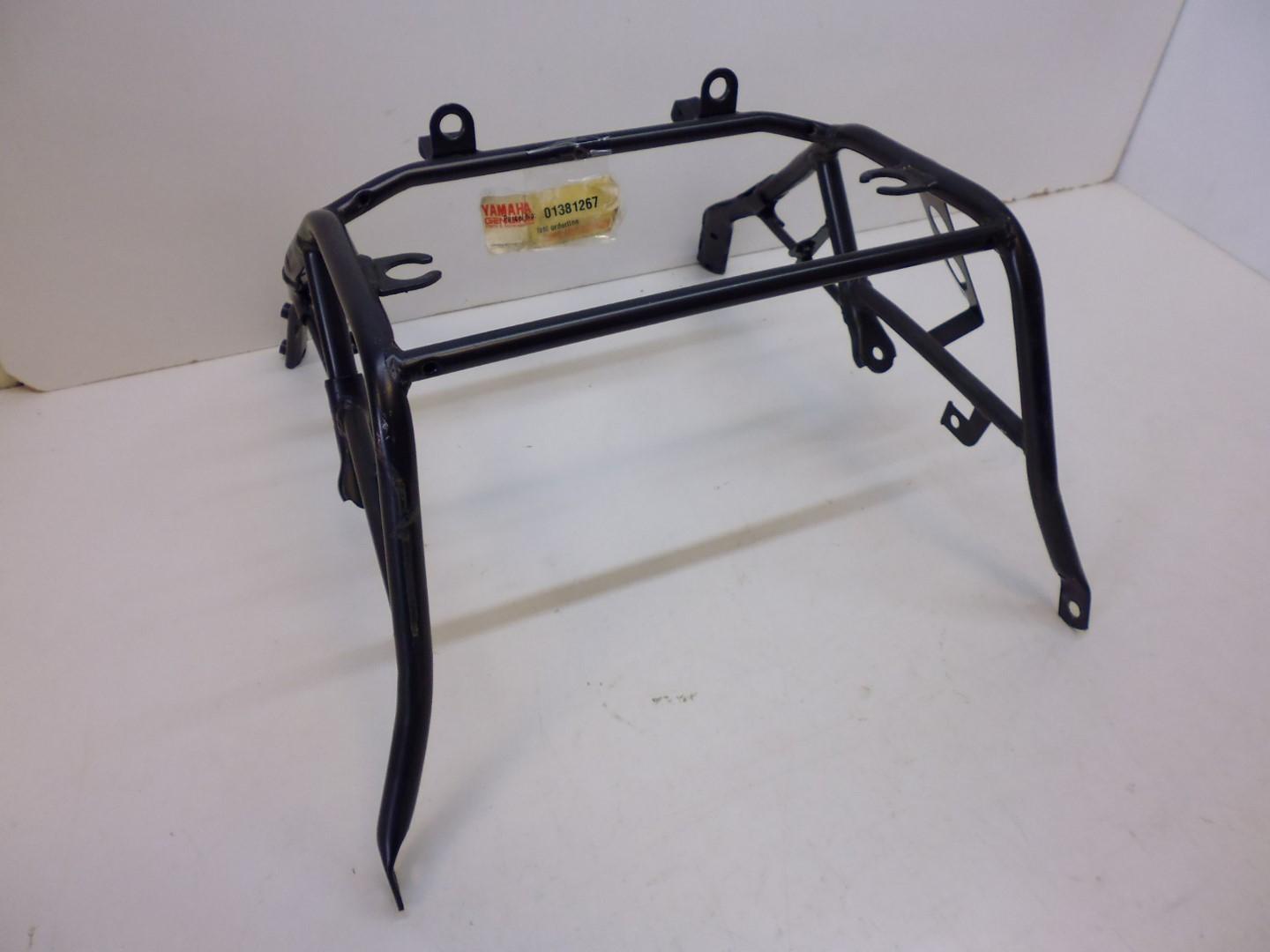 Gep�cktr�ger Koffertr�ger luggage rack holder passt an Yamaha 01381267 schwarz