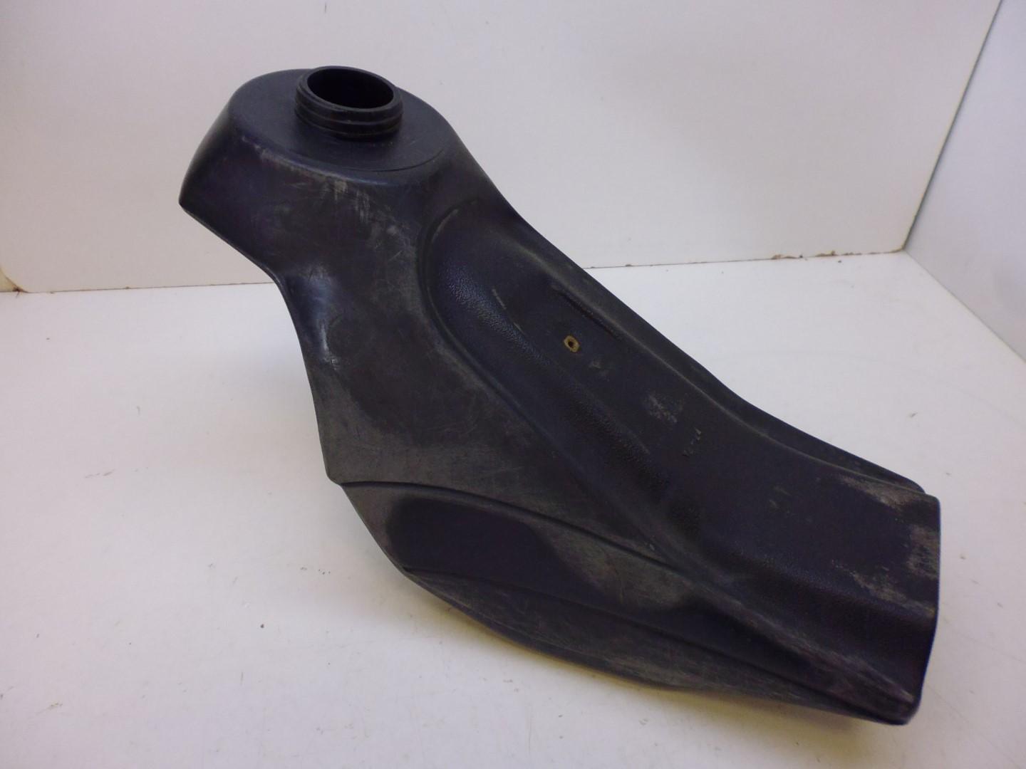 Kraftstofftank Benzintank Verkleidung fuel passt an Yamaha YZ-24 03 10 schwarz Kraftstofftank Benzintank Verkleidung fuel passt an Yamaha YZ-24 03 10 schwarz