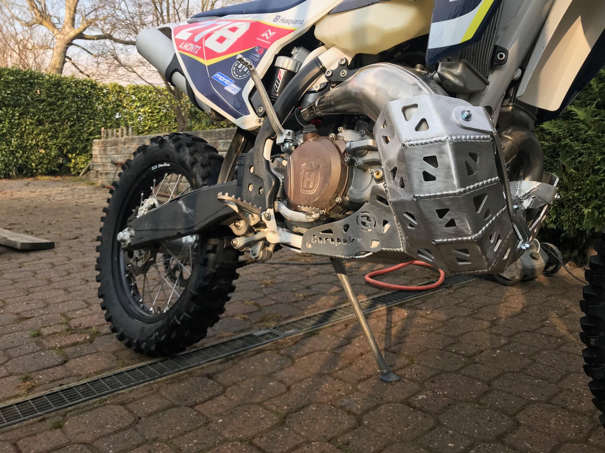 Motorschutz Unterfahrschutz skid plate passt an Husqvarna Te Tc 250 300 17-19 Tx si Motorschutz Unterfahrschutz skid plate passt an Husqvarna Te Tc 250 300 17-19 Tx si