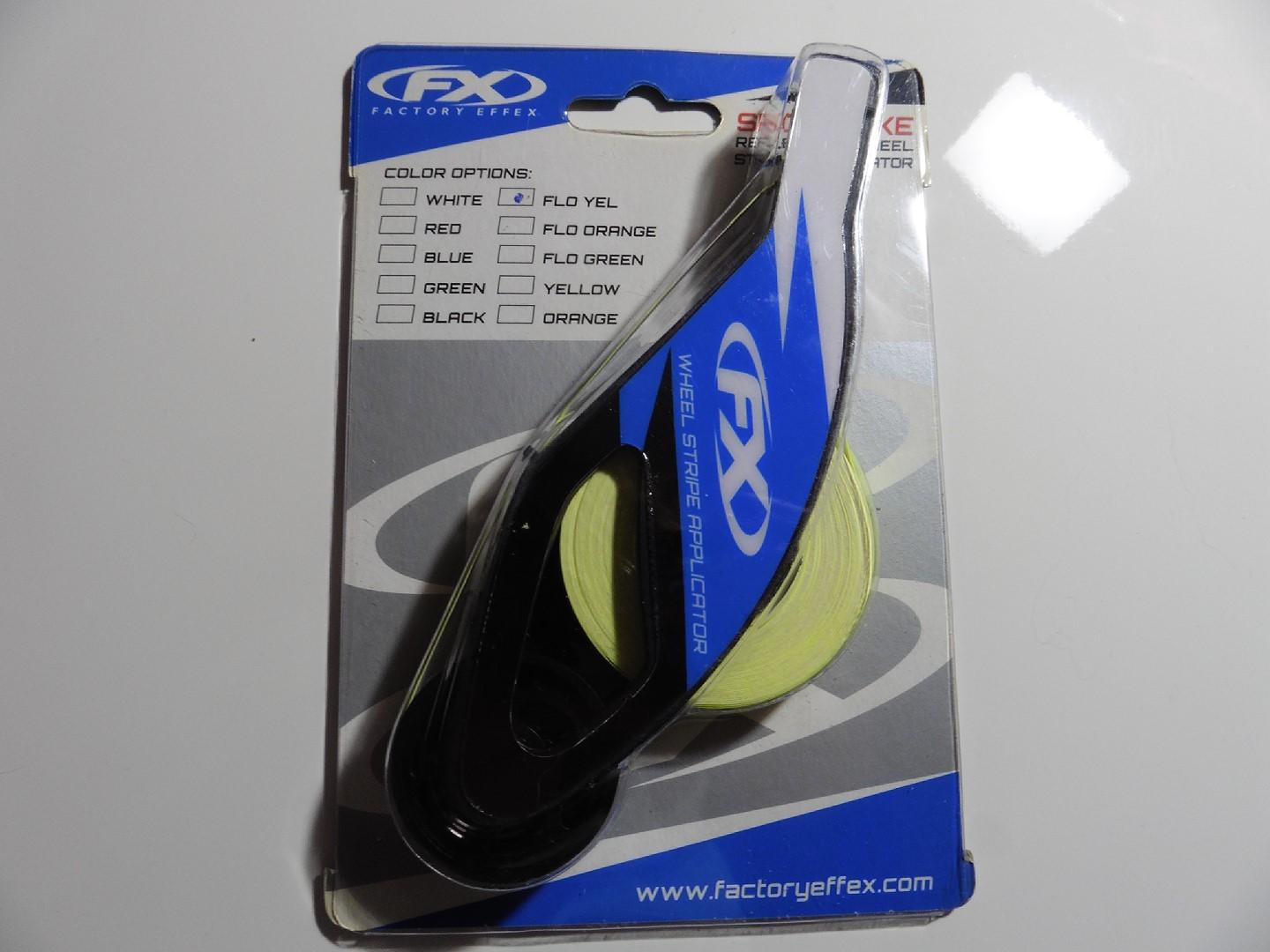 Felgenrandaufkleber 7 mm Dekor Felgenaufkleber Sticker passt an Suzuki neongelb