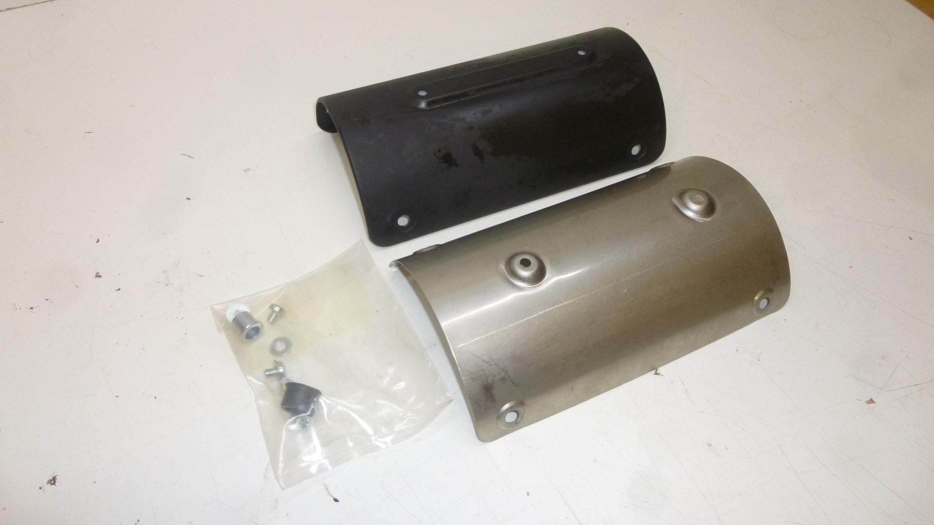 Hitzeschutz Auspuffschutz Motorschutz Krmmerschutz Abdeckung schwarz-silber