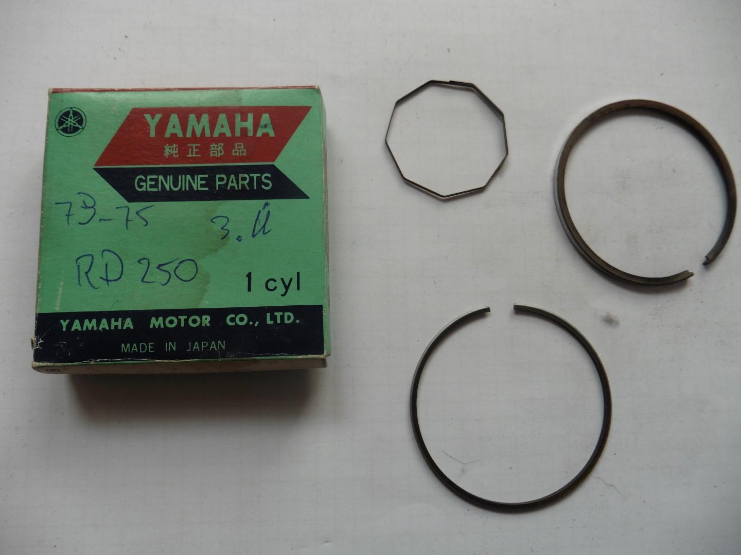 Kolbenringeset + 0,75 3. m piston rings passt an Yamaha Rd 250 73-75 361-11610