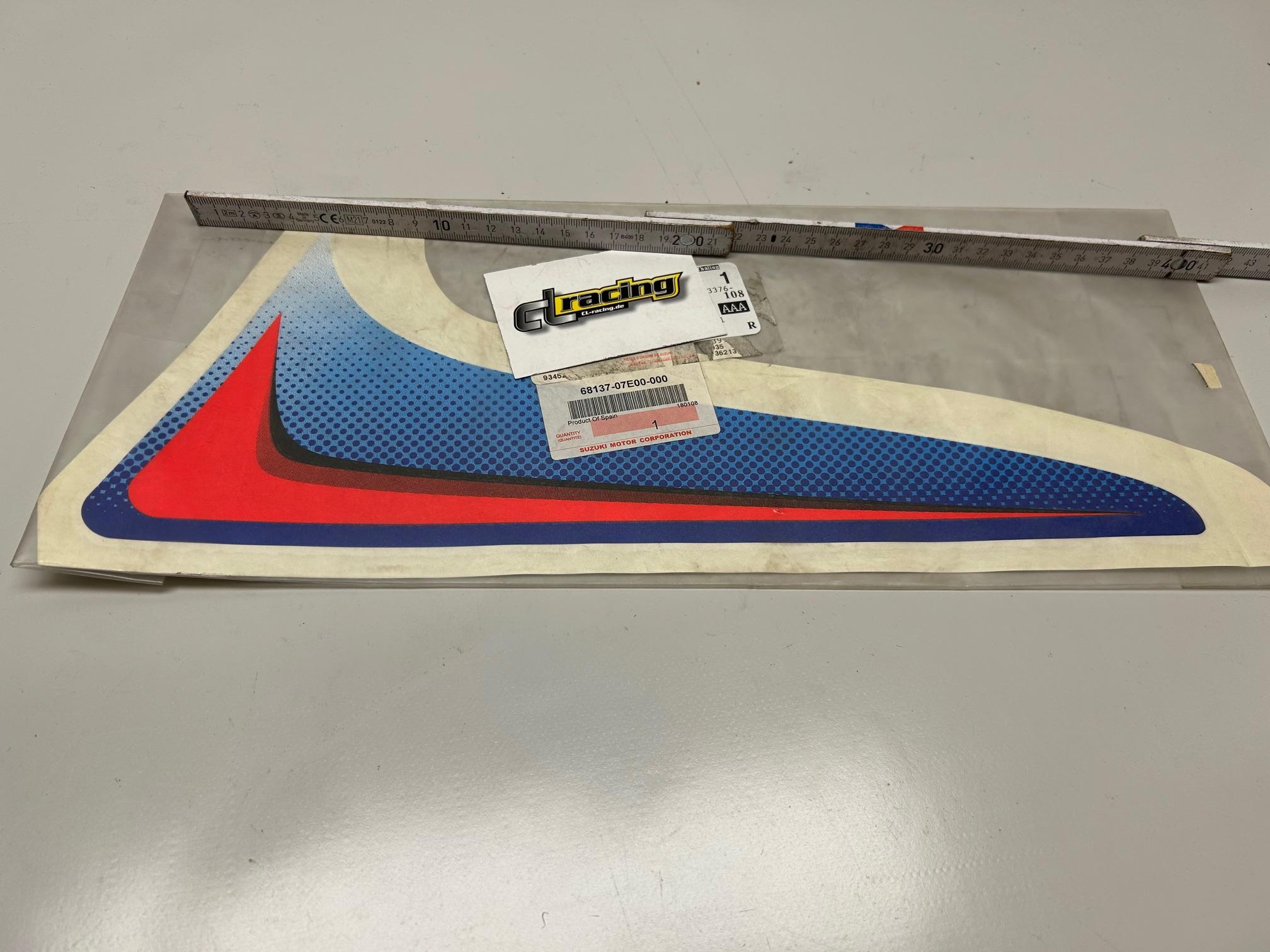 Dekor Aufkleber Sticker Emblem passt an Suzuki  Burgman 125 12-13 68137-07E00