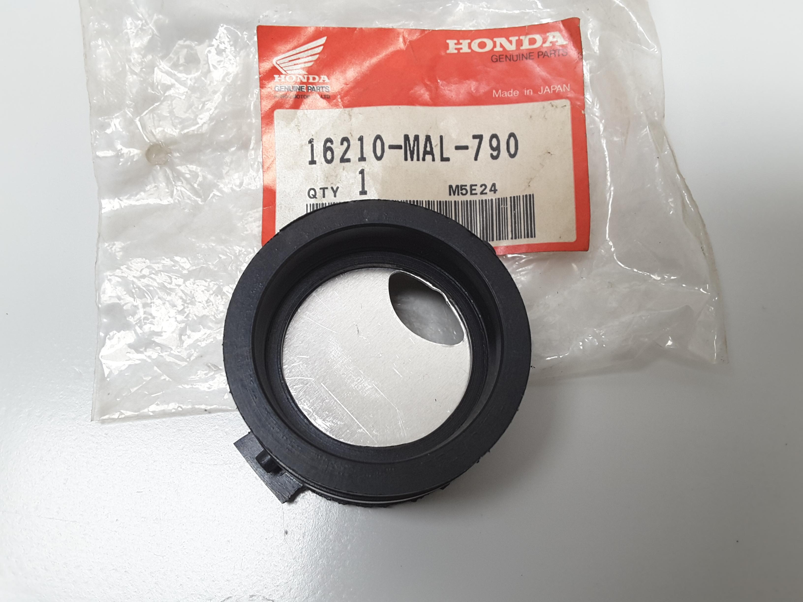 Ansaugstutzen carburetor passt an Honda Cbr 600 F 95-96 16210-MAL-790