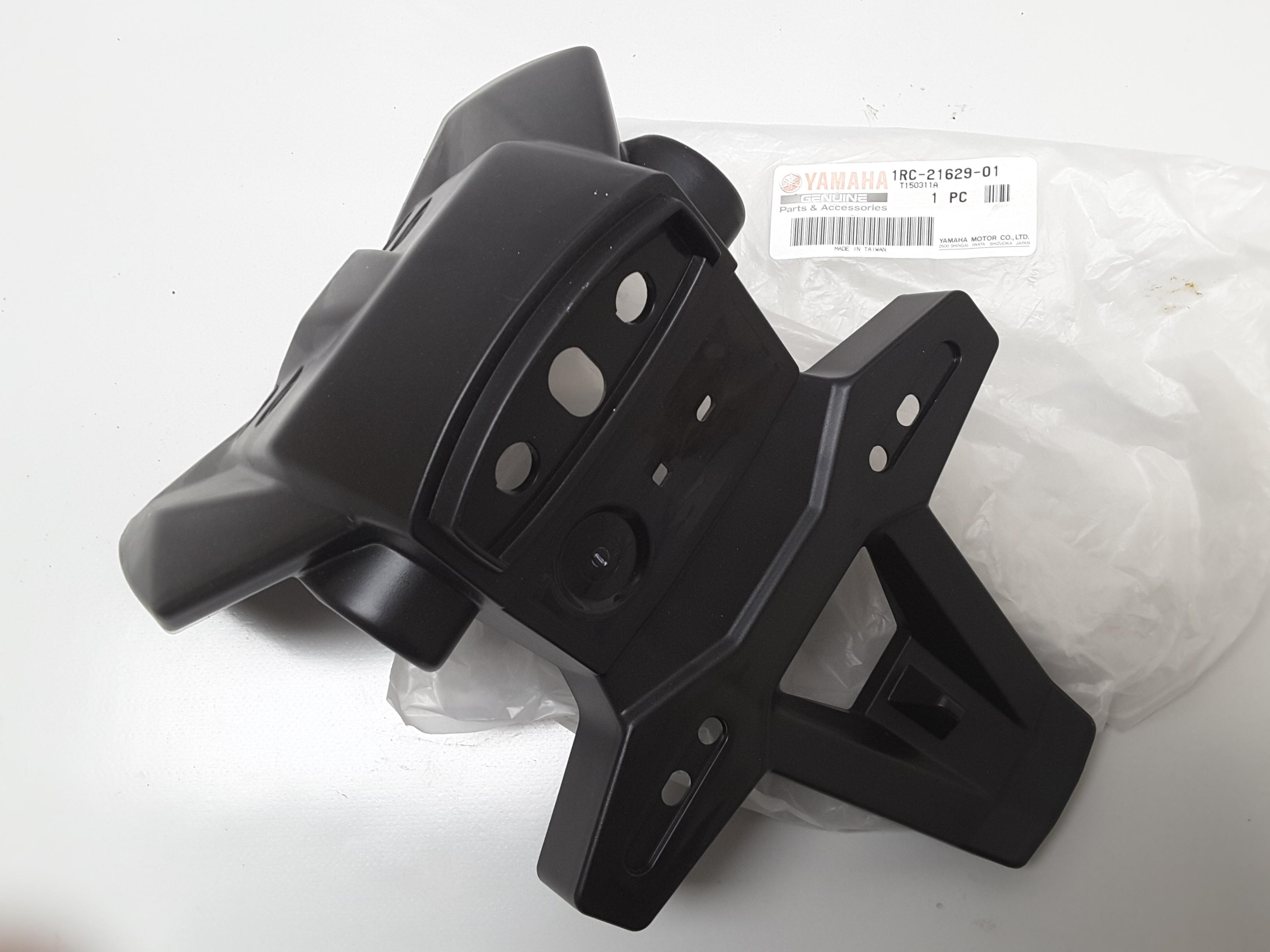 Kennzeichenhalter guard mud passt an Yamaha Mt-10 Tracer 900 1RC-21629-01