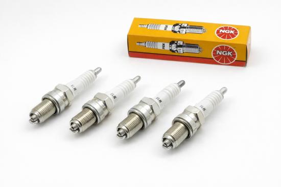 4x Ngk D9EA 2420 Z�ndkerzen spark plug passt an Honda Cb Xr passt an Laverda