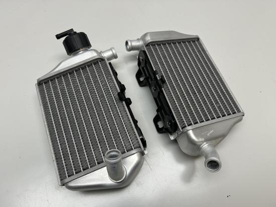K�hler rechts und links cooler passt an Ktm Sx 65 24-25